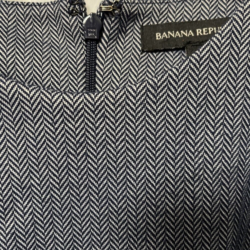 BANANA REPUBLIC Navy Herringbone Ponte Dress Flutter Sleeves Stretch WOMENS 6 - Picture 4 of 6